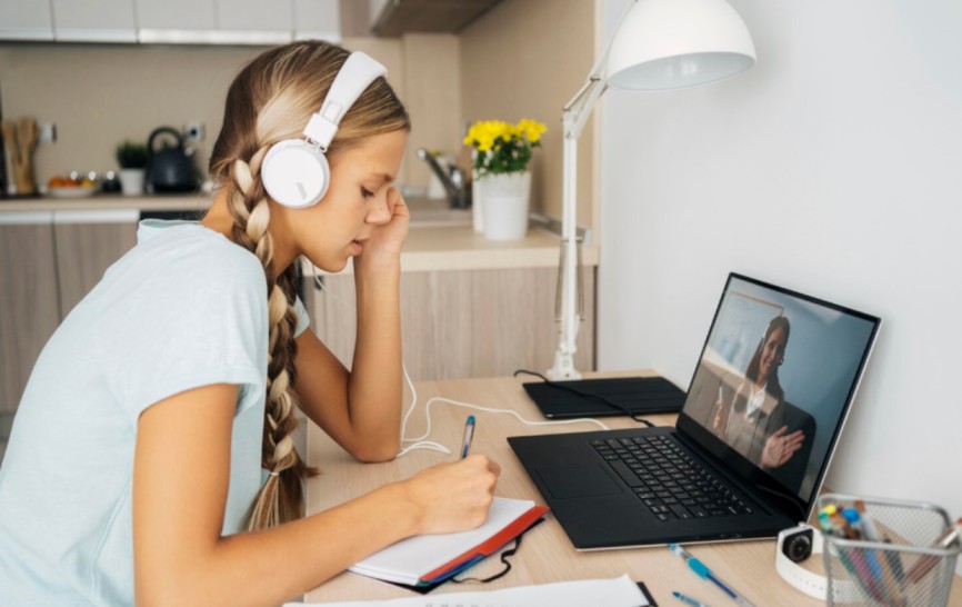 The Digital Ledger for Modern Classrooms: Streamlining Grades, Attendance, and Progress